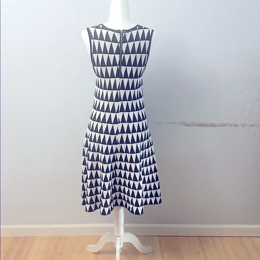 Kling sleeveless midi